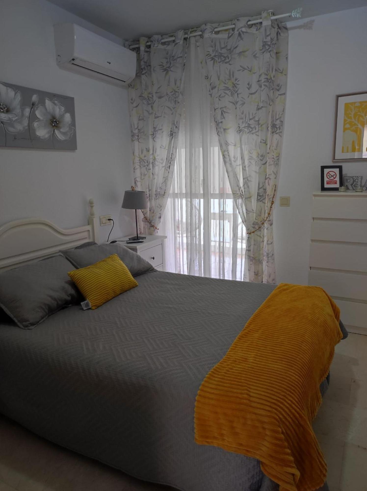 Apartamento Al Lado De La Playa Фуeнхирола Екстериор снимка