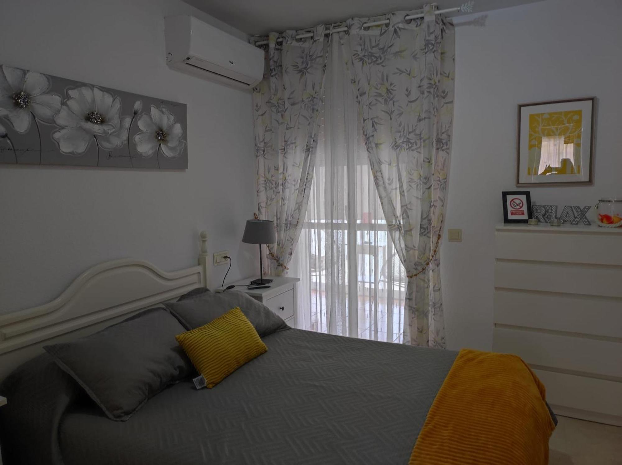 Apartamento Al Lado De La Playa Фуeнхирола Екстериор снимка