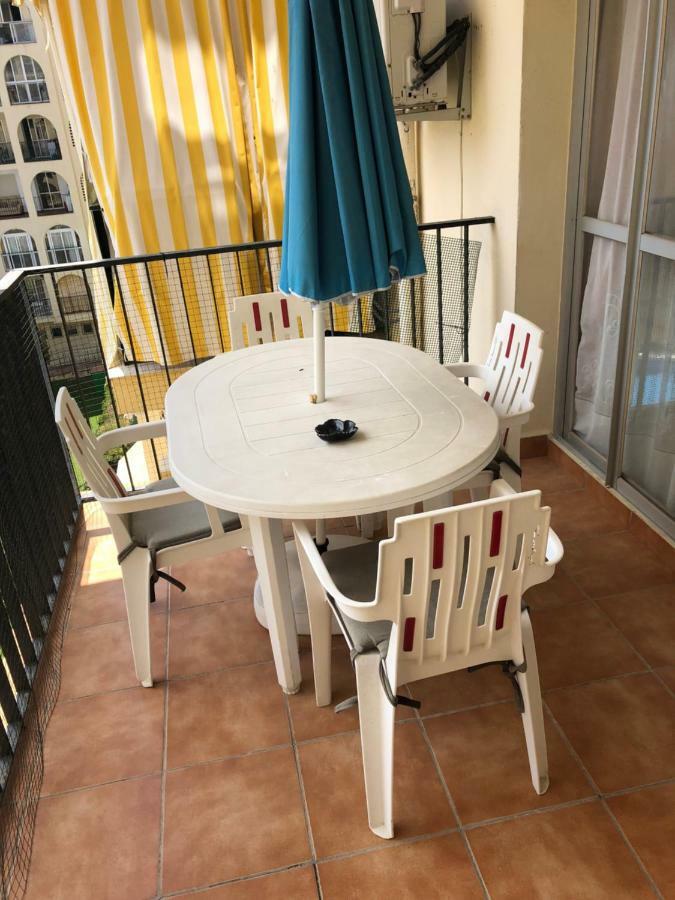 Apartamento Al Lado De La Playa Фуeнхирола Екстериор снимка