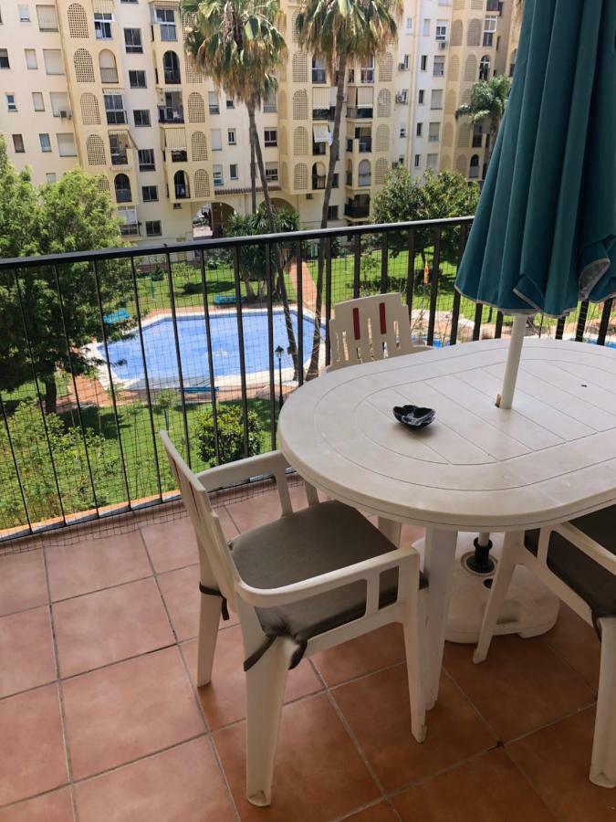 Apartamento Al Lado De La Playa Фуeнхирола Екстериор снимка